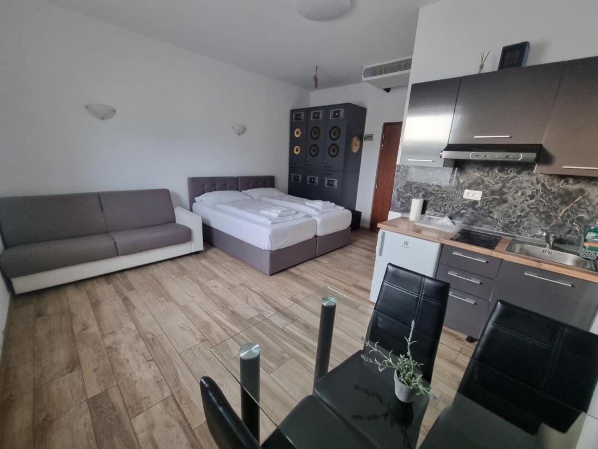 Aparthotel Artrock Izola